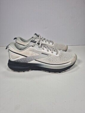Brooks Trace 3 1204011B191 Athletic Sneaker Women's 8 B White Mesh Running Gym